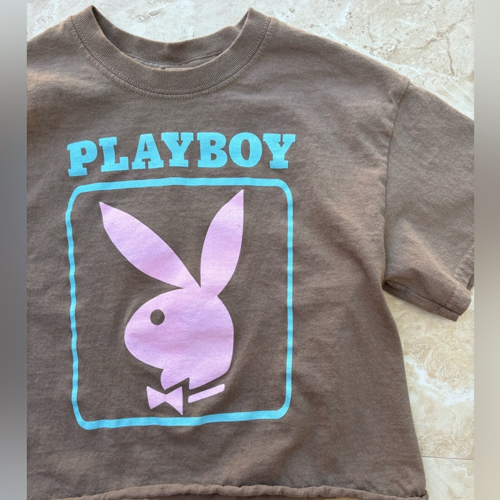 PLAYBOY Brown Cropped Tee with Pink Bunny and Blue Trim - Picture 2 of 6